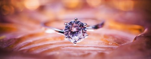 Diamanter till försäljning